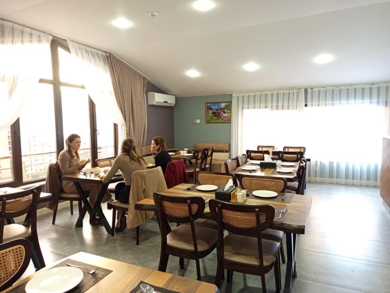 Royal Meridien Hotel 바쿠 외부 사진