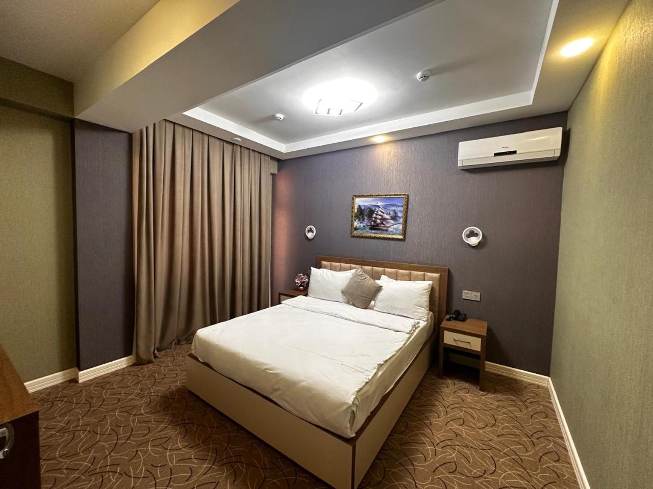 Royal Meridien Hotel 바쿠 외부 사진