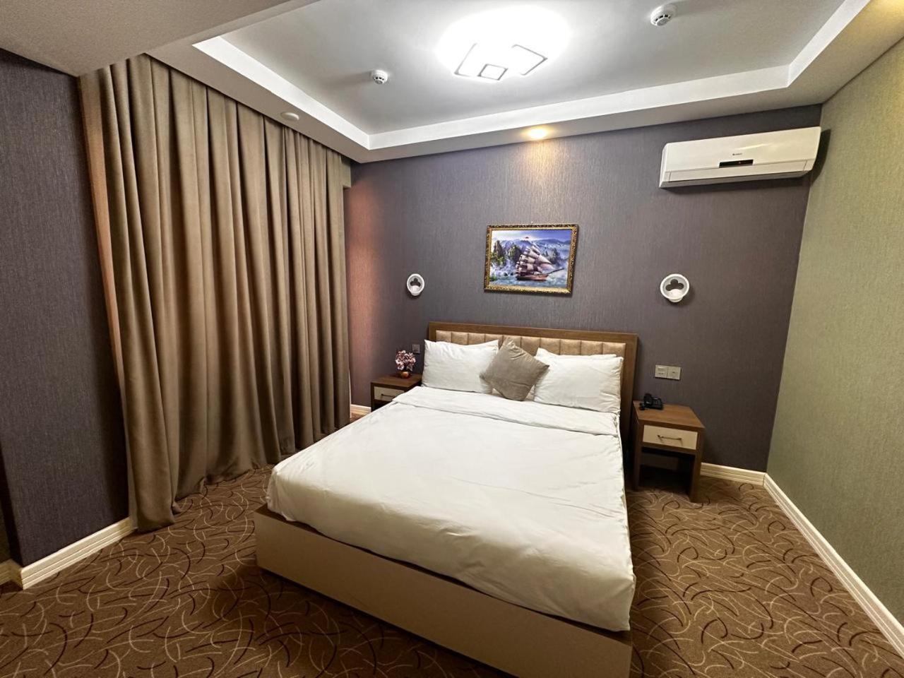 Royal Meridien Hotel 바쿠 외부 사진
